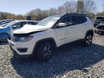  Salvage Jeep Compass