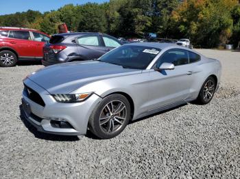  Salvage Ford Mustang