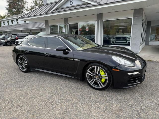  Salvage Porsche Panamera