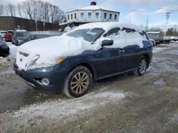 Salvage Nissan Pathfinder