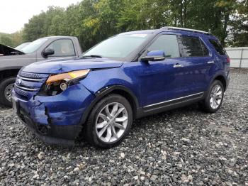  Salvage Ford Explorer