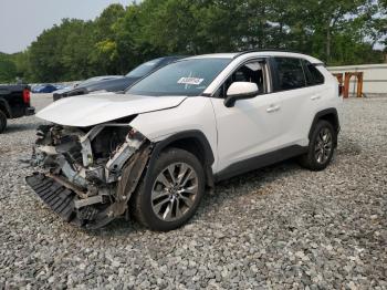  Salvage Toyota RAV4