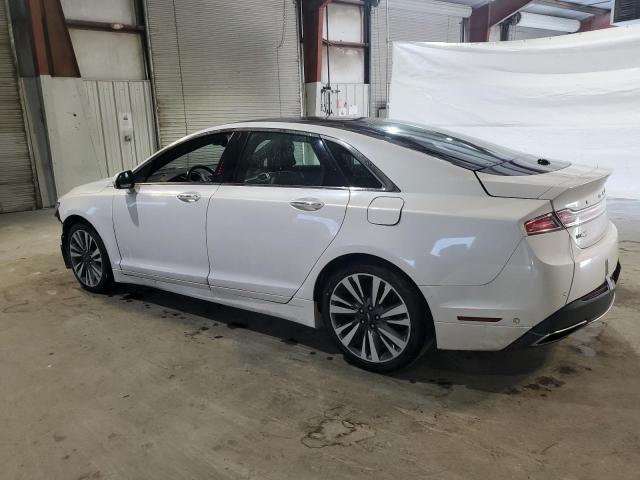 Lincoln MKZ Reserve Image 2