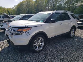  Salvage Ford Explorer
