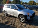 Toyota RAV4 Limited Image 8