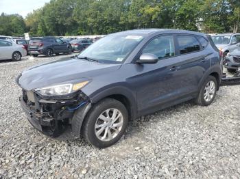  Salvage Hyundai TUCSON