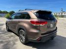 Toyota Highlander Se Image 4