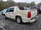 Cadillac Escalade Ext Image 2