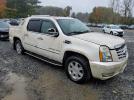 Cadillac Escalade Ext Image 3