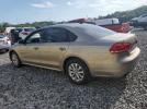 Volkswagen Passat S Image 7