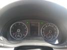 Volkswagen Passat S Image 3