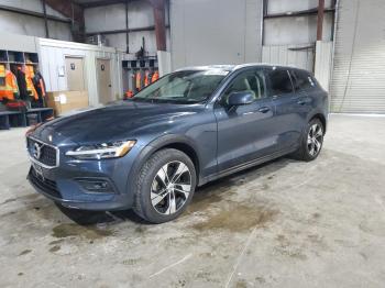  Salvage Volvo V60