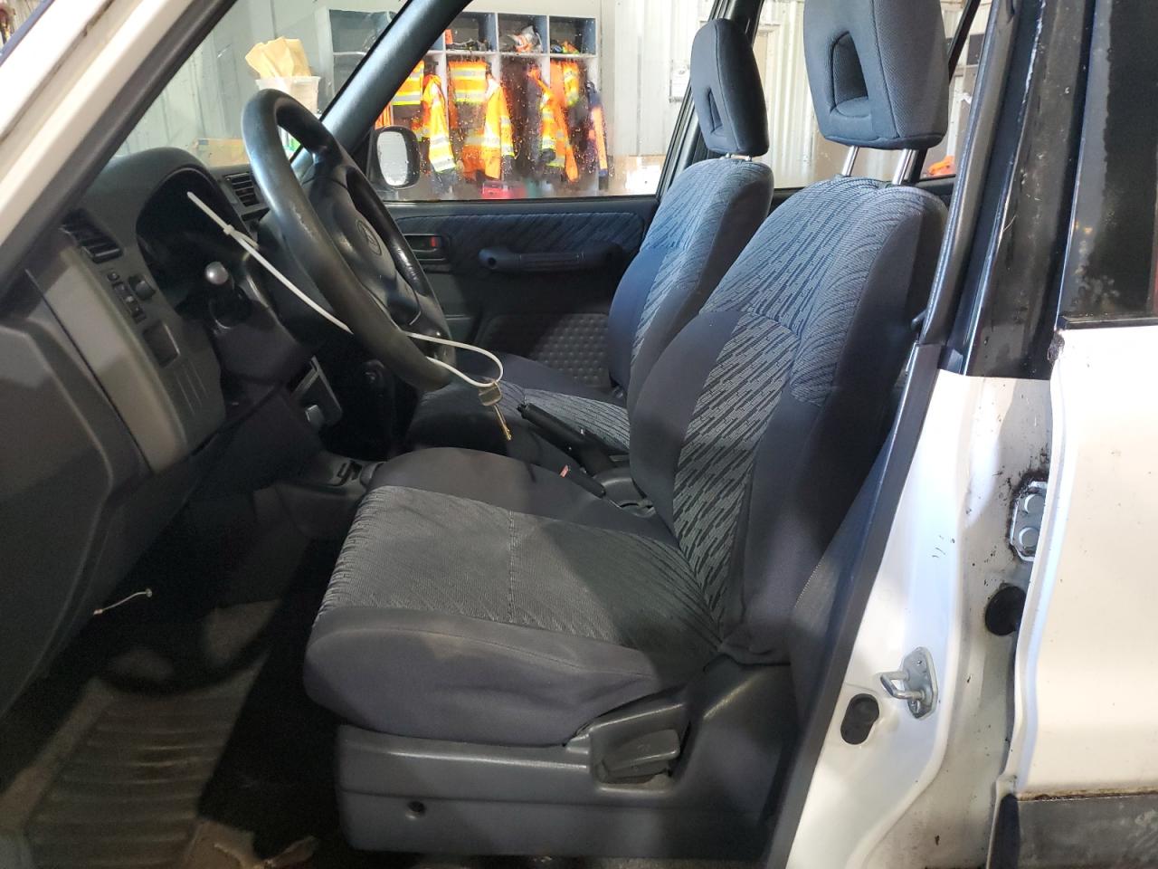 Toyota RAV4 Image 12