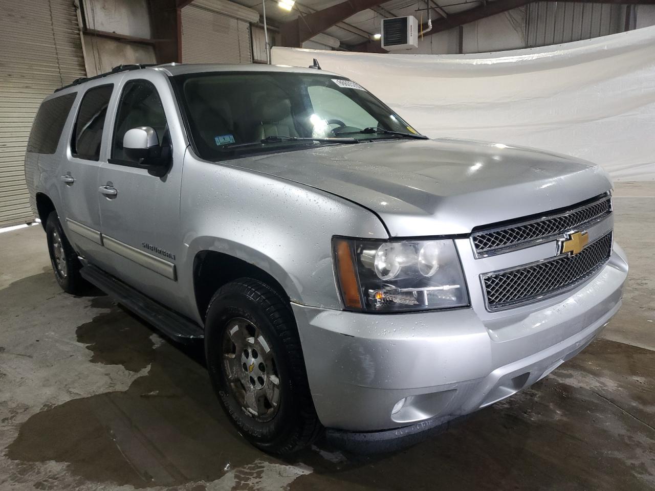 Chevrolet Suburban K1500 Lt Image 9