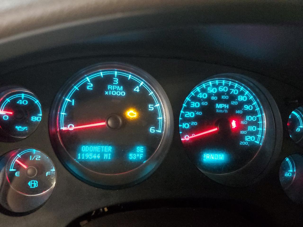 Chevrolet Suburban K1500 Lt Image 6