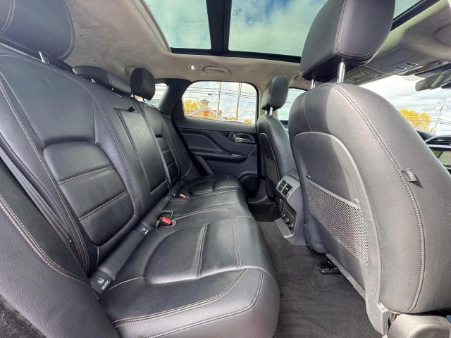 Jaguar F-PACE Prestige Image 6