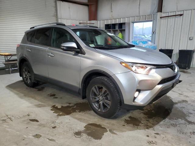 Toyota RAV4 Xle Image 3