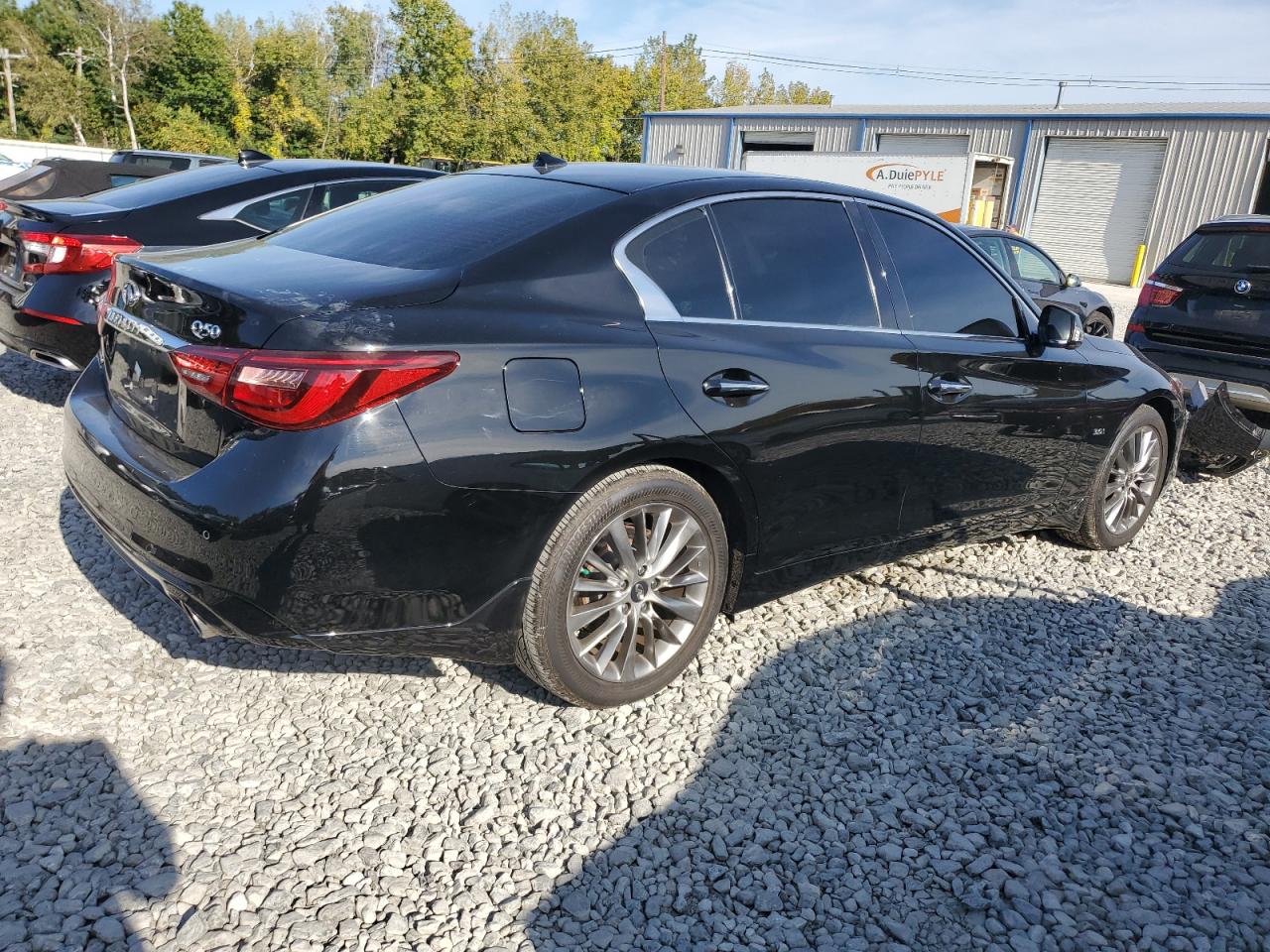 INFINITI Q50 Luxe Image 4