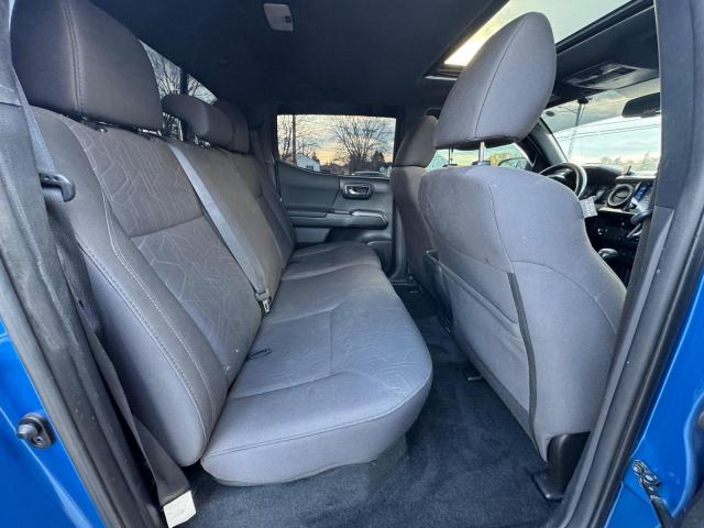 Toyota Tacoma Double Cab Image 7