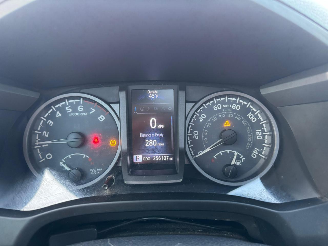 Toyota Tacoma Double Cab Image 5