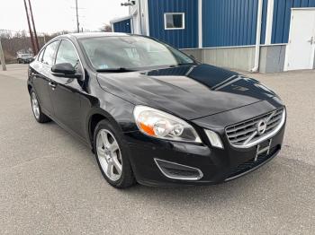  Salvage Volvo S60