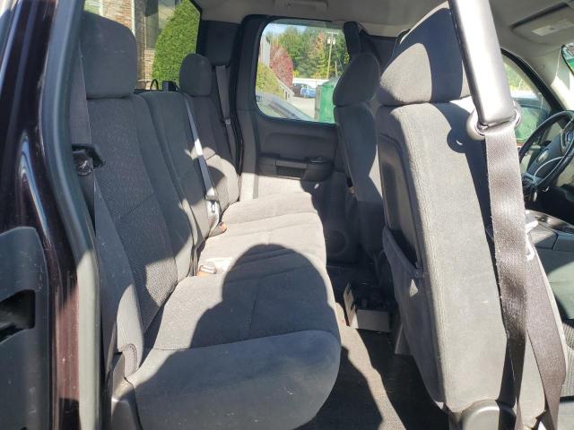 Chevrolet Silverado K1500 Image 6