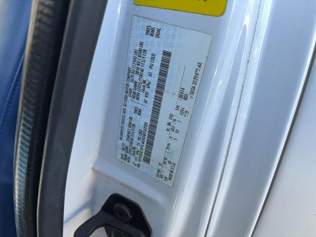 Ford Econoline E350 Super Duty Cutaway Van Image 7