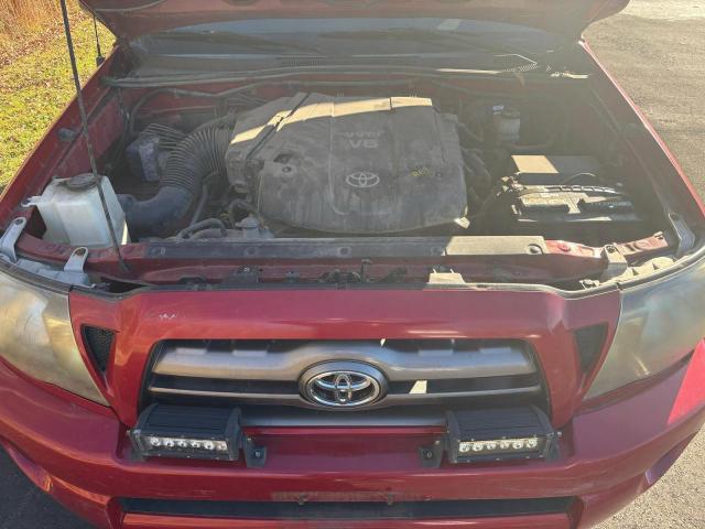 Toyota Tacoma Access Cab Image 9