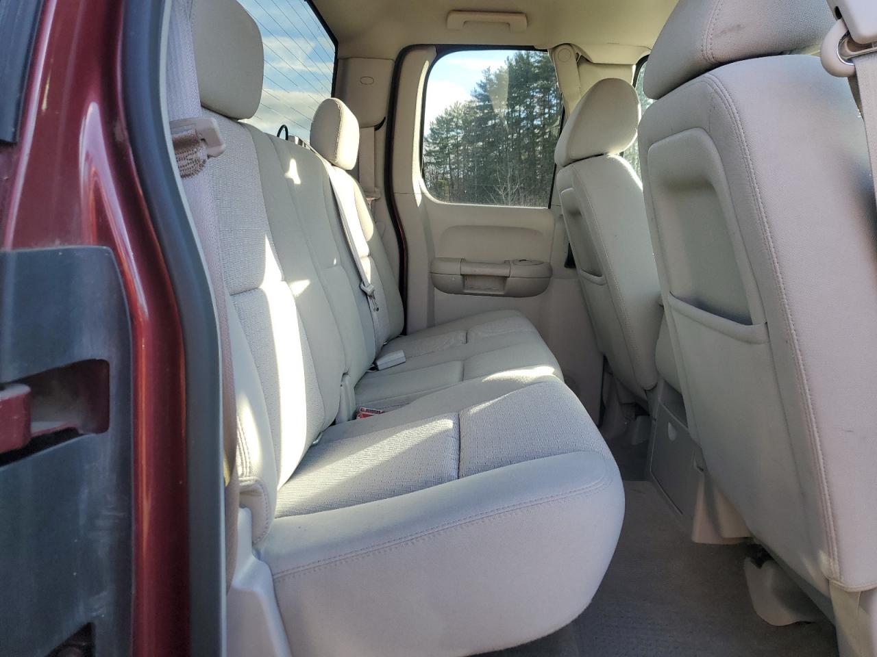 Chevrolet Silverado K1500 Lt Image 8