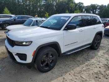  Salvage Jeep Grand Cherokee