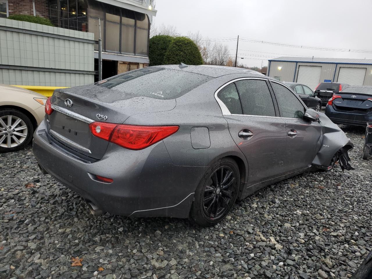 INFINITI Q50 Premium Image 2