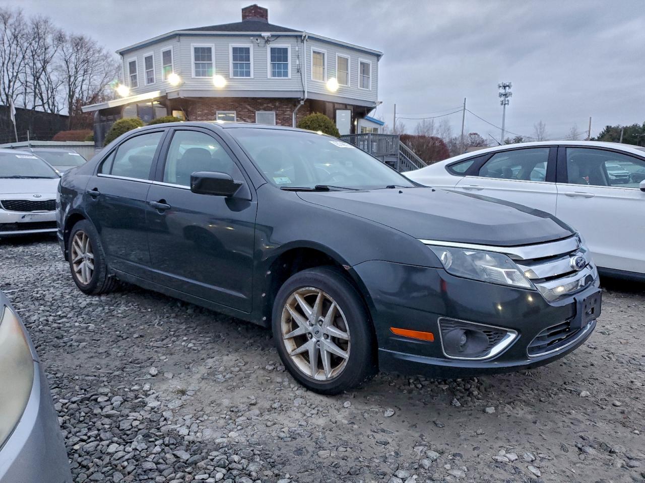 Ford Fusion Sel Image 4