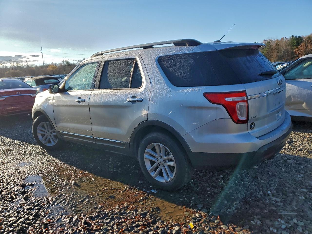 Ford Explorer Xlt Image 7