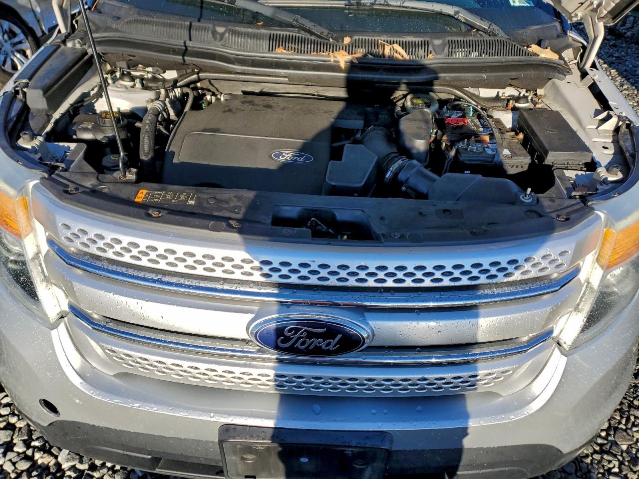 Ford Explorer Xlt Image 9