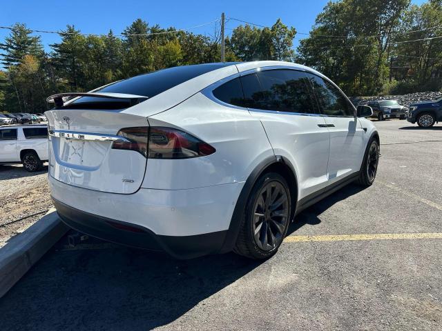 Tesla Model X Image 2