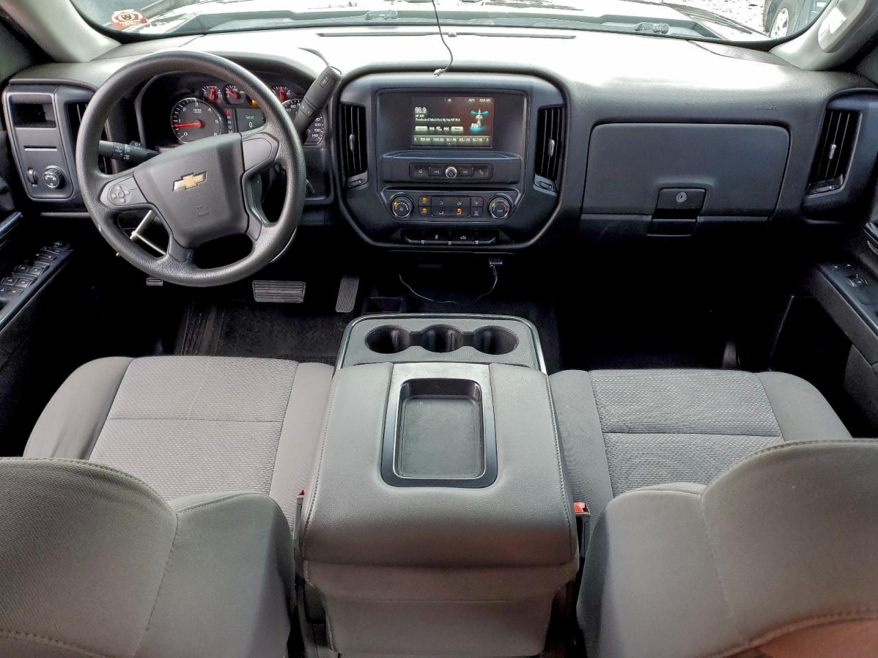 Chevrolet Silverado K1500 Custom Image 12