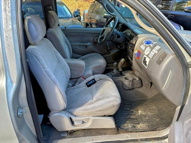 Toyota Tacoma Xtracab Image 3