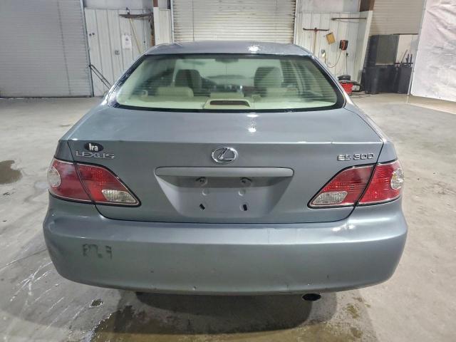 Lexus Es 300 Image 5