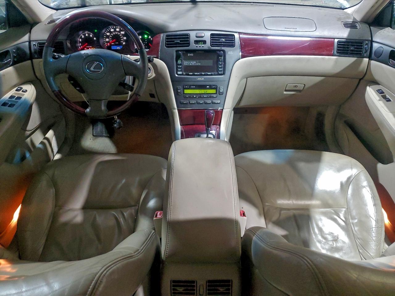 Lexus Es 300 Image 9