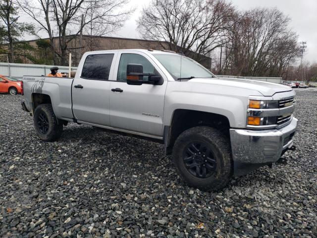 Chevrolet Silverado K2500 Heavy Duty Image 5