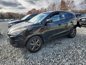  Salvage Hyundai TUCSON