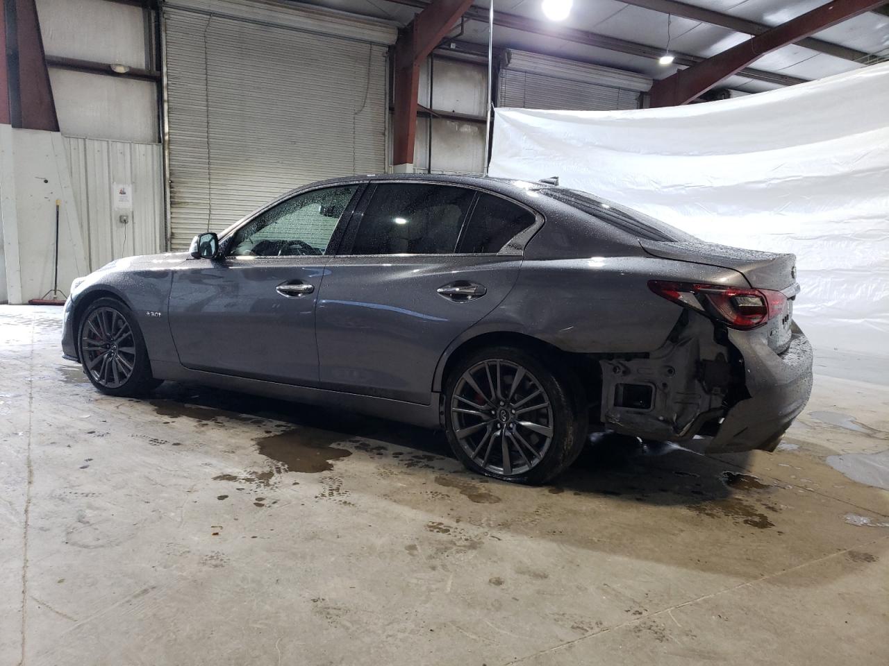 INFINITI Q50 Red Sport 400 Image 2