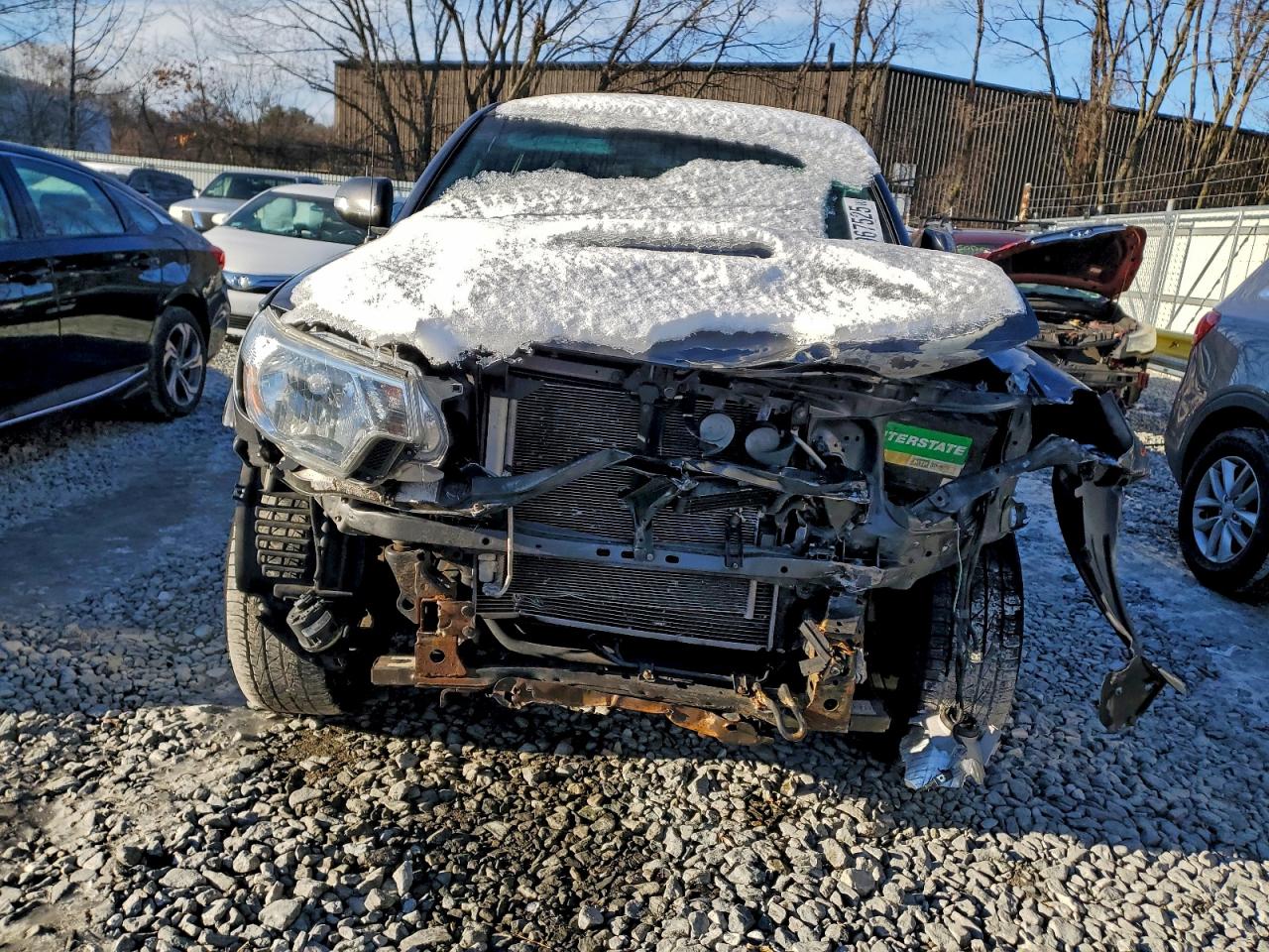 Toyota Tacoma Double Cab Prerunner Image 11