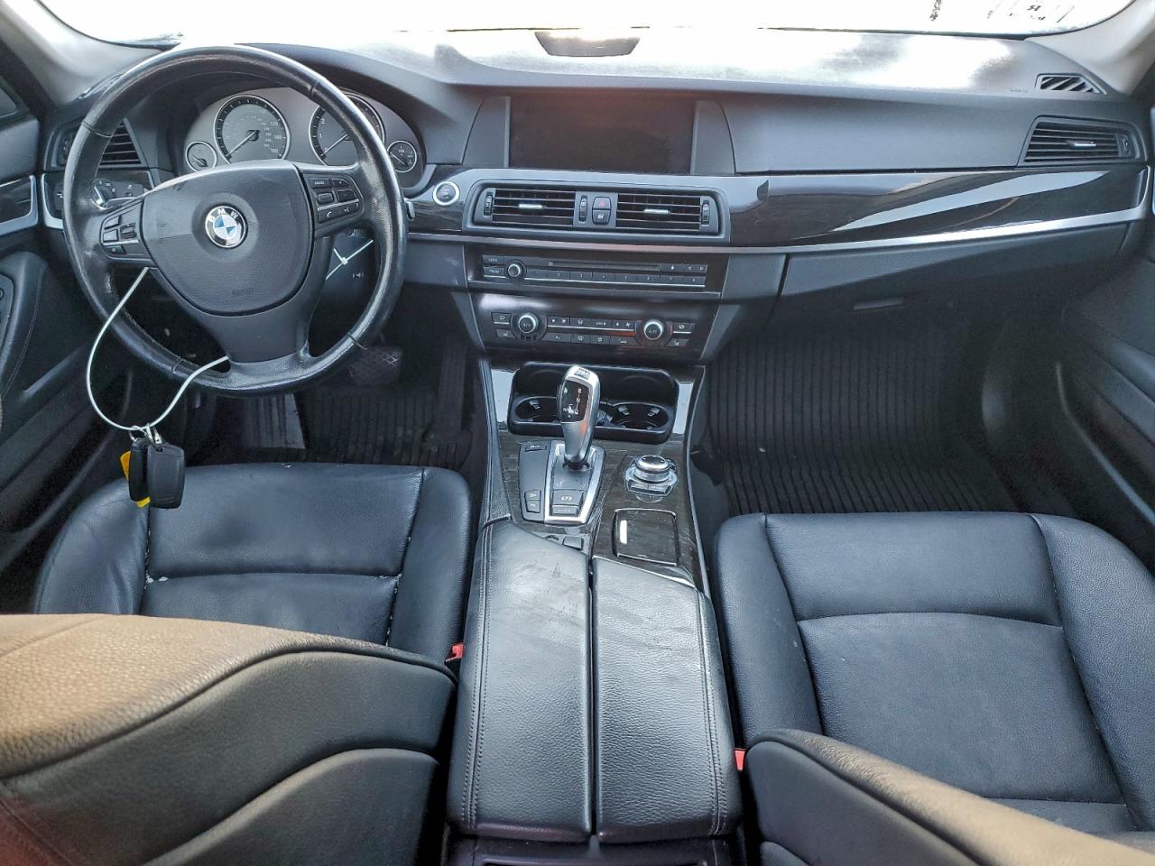 BMW 5 Series Xi Image 5