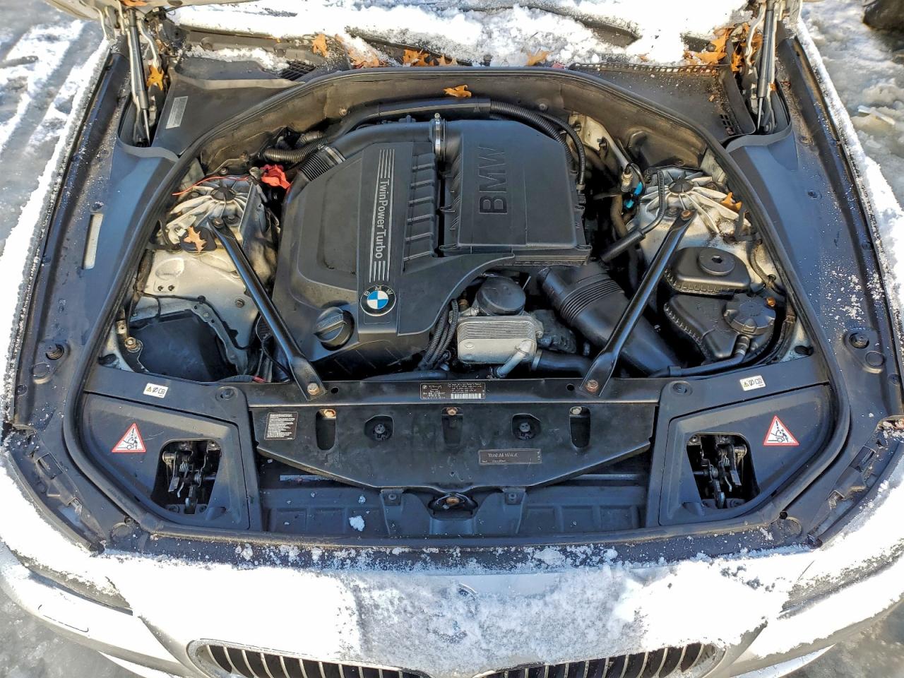 BMW 5 Series Xi Image 9