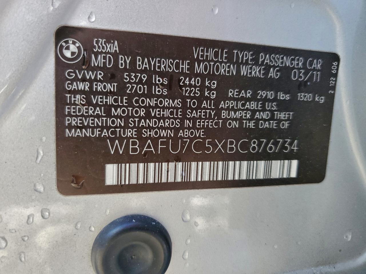 BMW 5 Series Xi Image 12