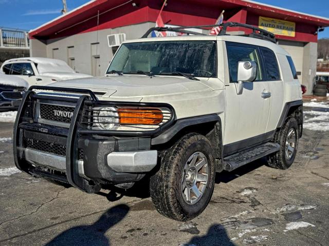  Salvage Toyota FJ Cruiser