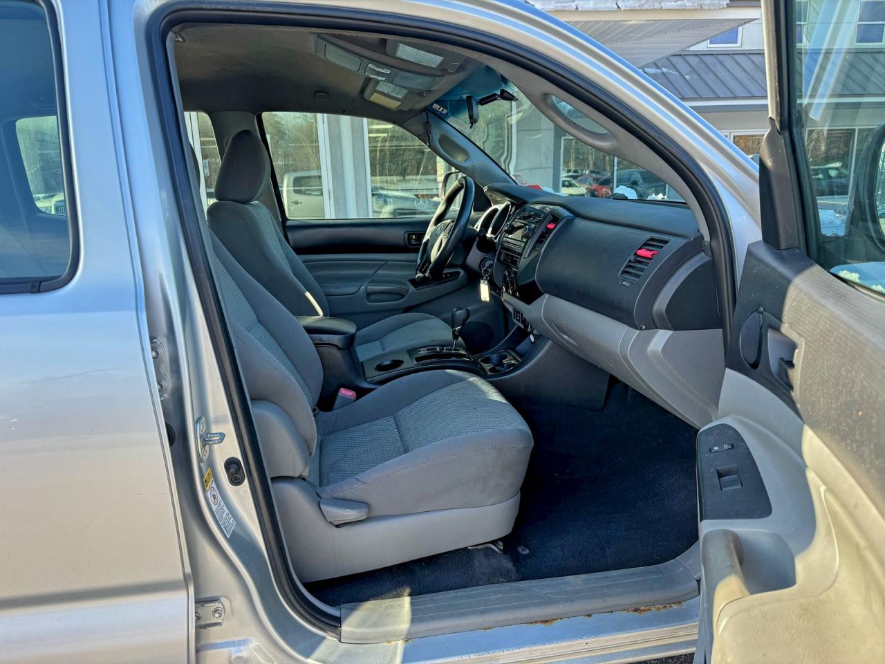 Toyota Tacoma Double Cab Image 6