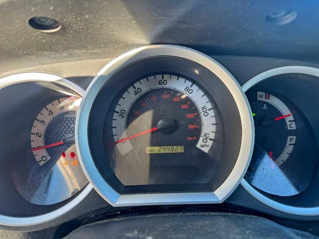 Toyota Tacoma Double Cab Image 7