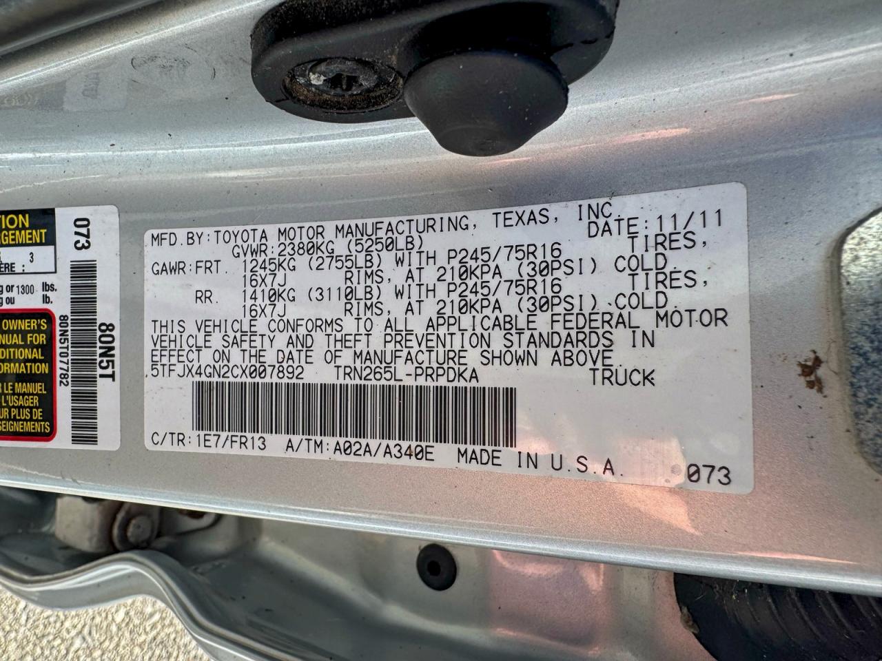 Toyota Tacoma Double Cab Image 10